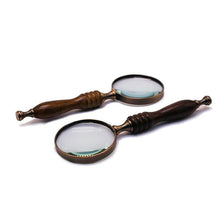 High Quality Wooden Handle Magnifying Glass Unique Gifts for Grandparents